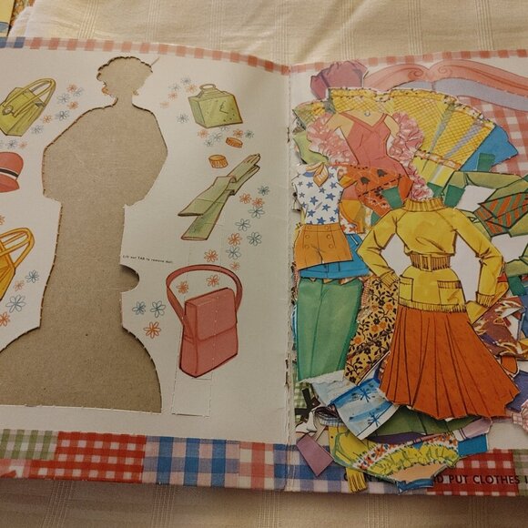 DOLL_Paper Doll Books Vintage Set of 8 - Picture 4 of 14